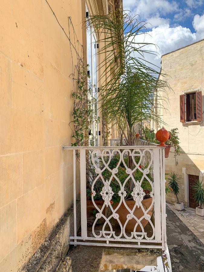 4 Balconi Rooms-Boutique B&B Lecce Exterior foto